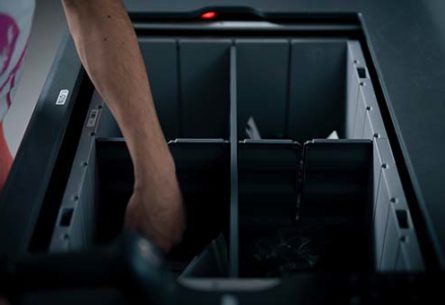 autostore-bin-divided-fortna