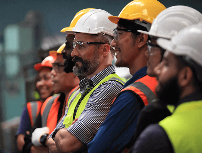 group-of-workers-in-warehouse-labor